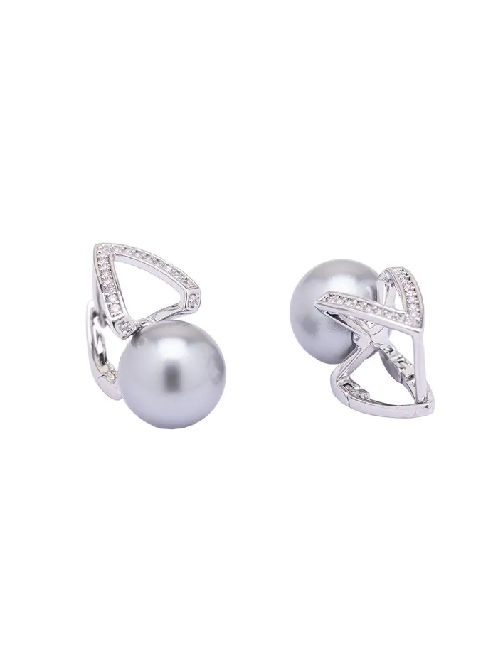 Curio Cottage Earrings Ash Grey Pearl Stud Earrings Curio Cottage Earrings Ash Grey Pearl Stud Earrings