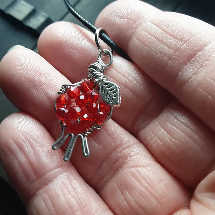The Worthy Witch Necklaces Pomegranate necklace red crystal style D