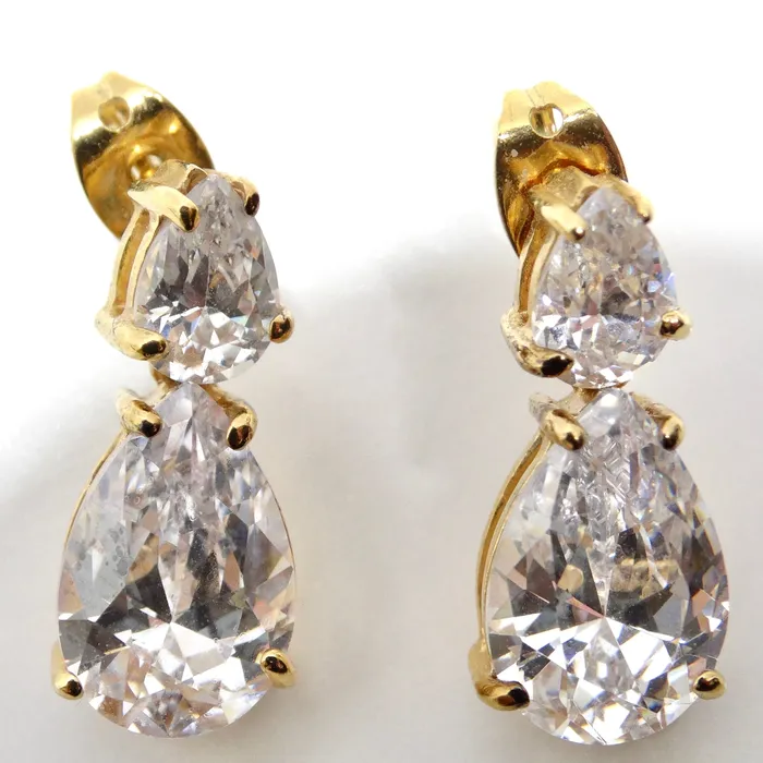 Earrings Vintage by Misty 18K Gold Plated Vintage Tear Drop Earrings